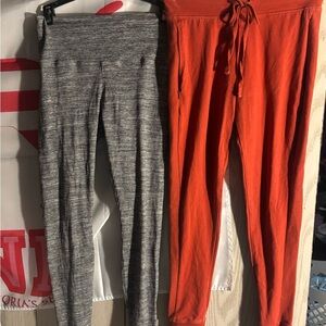 2- VS PINK YOGA BOTTOMS SZ MEDIUM